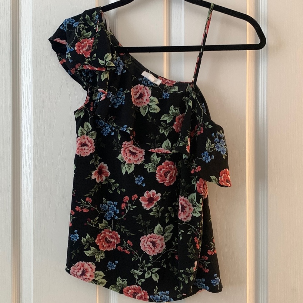 Floral top